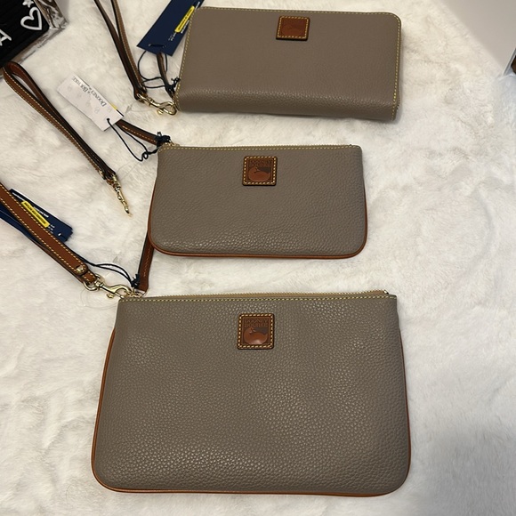 Dooney & Bourke 3 pcs bundle, small and large wristlets and wallet in Taupe - Picture 5 of 11
